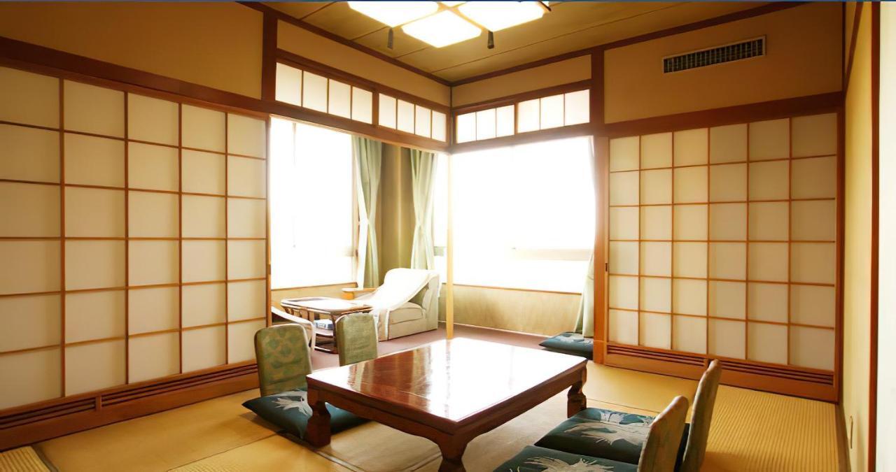 Hotel Ikaho Ginsui Shibukawa Exteriér fotografie